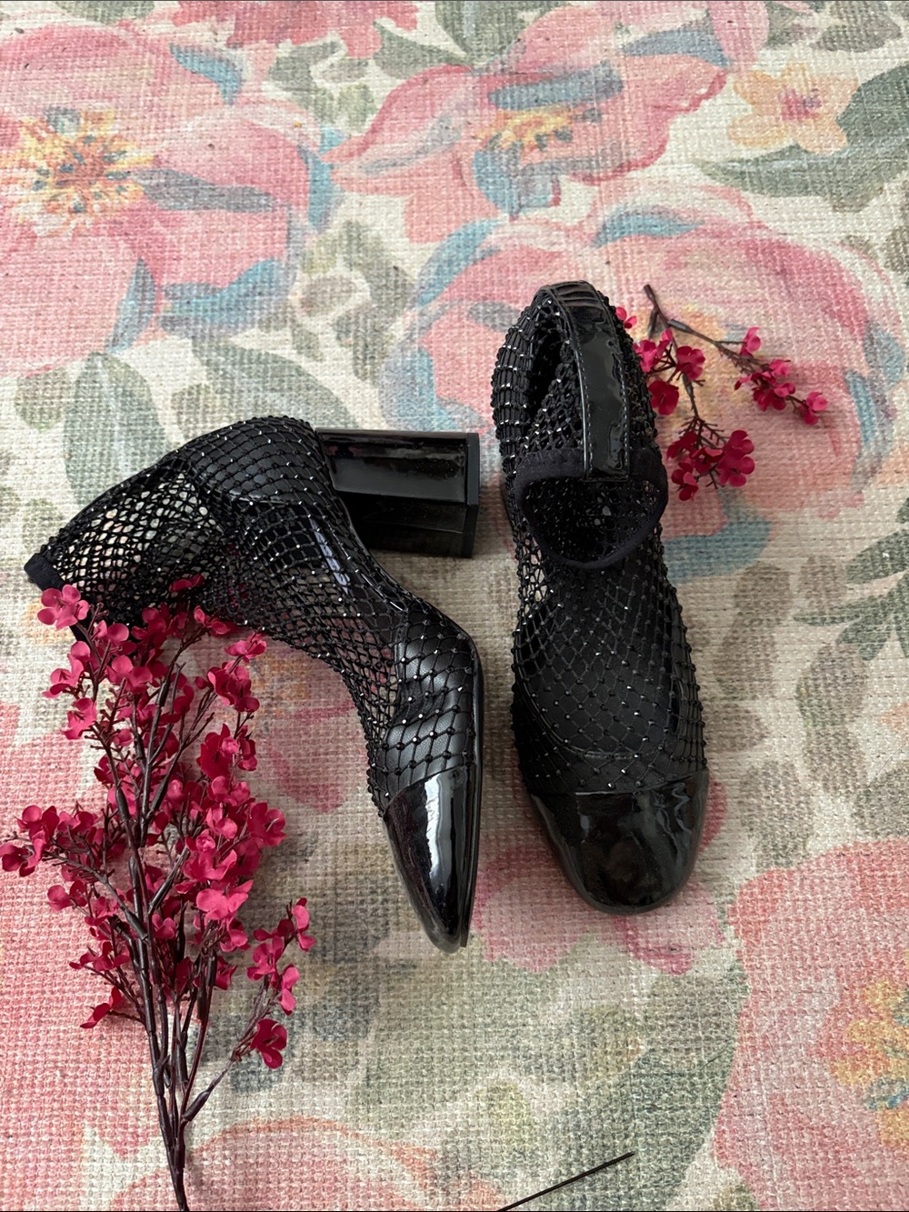 Steve Madden Black Mesh Rhinestone Mary Jane Heels with Patent Toe